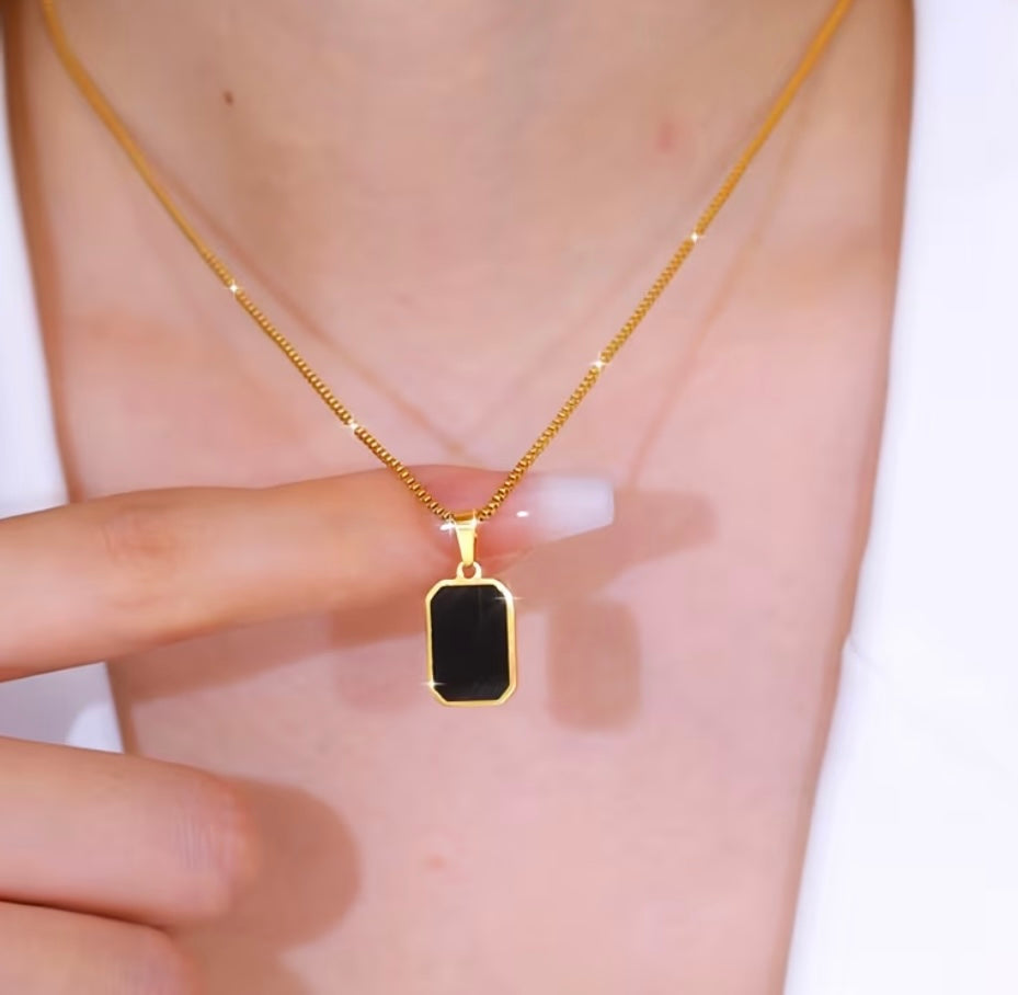 Geometric Pendant Necklace🦋✨